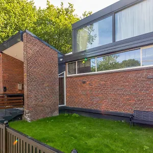  Apartment Bens The Walton Niederlande